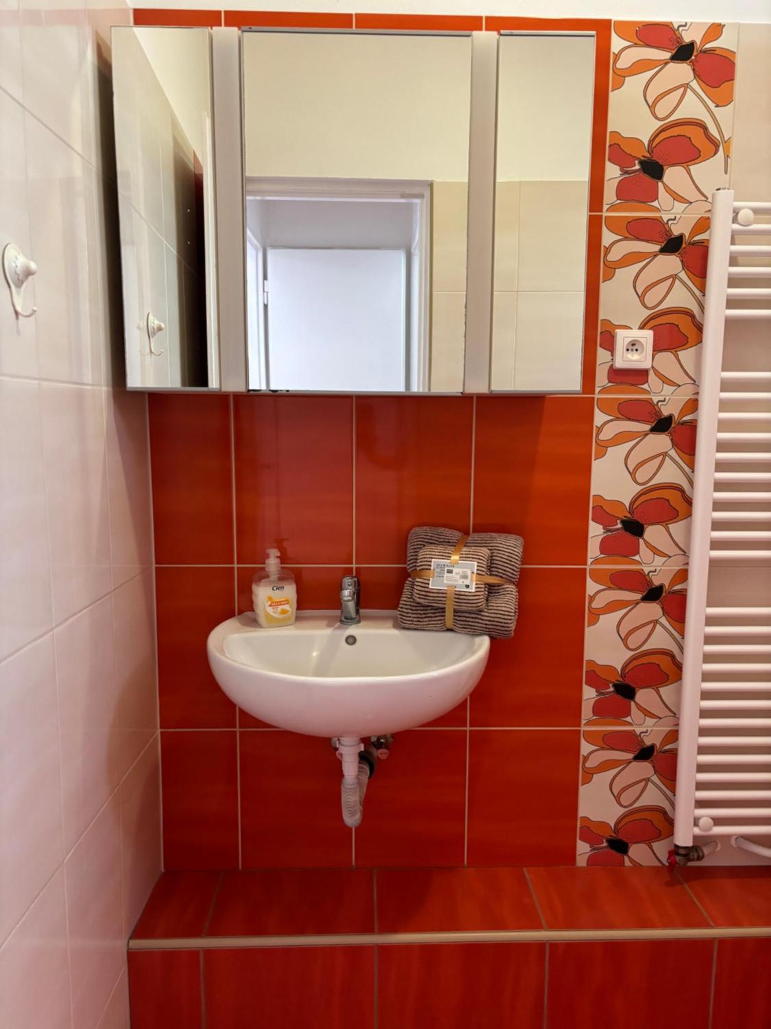 Apartmanovy Dom Grand Štúrovo Dış mekan fotoğraf