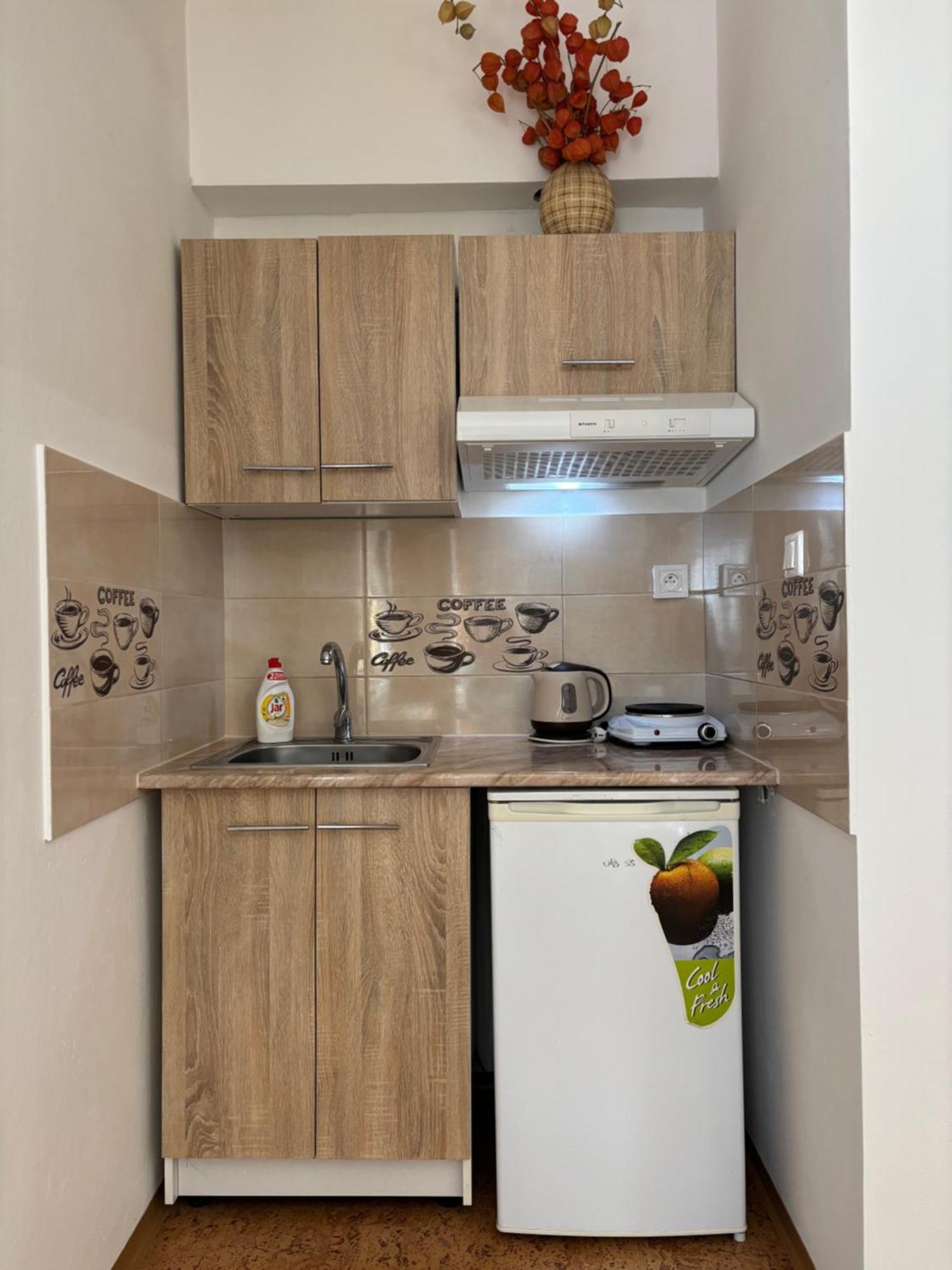 Apartmanovy Dom Grand Štúrovo Dış mekan fotoğraf