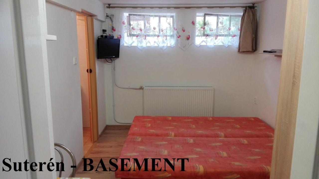 Apartmanovy Dom Grand Štúrovo Dış mekan fotoğraf
